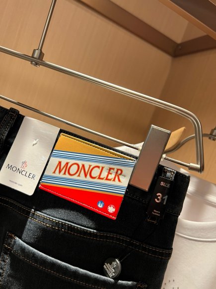 Moncler - Мужские штаны джинсы DF_0208MO6