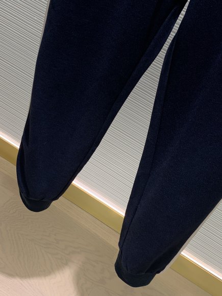 Louis Vuitton - Мужские спортивные штаны (костюм кофта) TI_2908LV11 Louis Vuitton - Мужские спортивные штаны (костюм кофта) TI_2908LV11