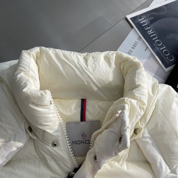 Moncler - Мужская куртка пуховик TJ_2310MO5 Moncler - Мужская куртка пуховик TJ_2310MO5
