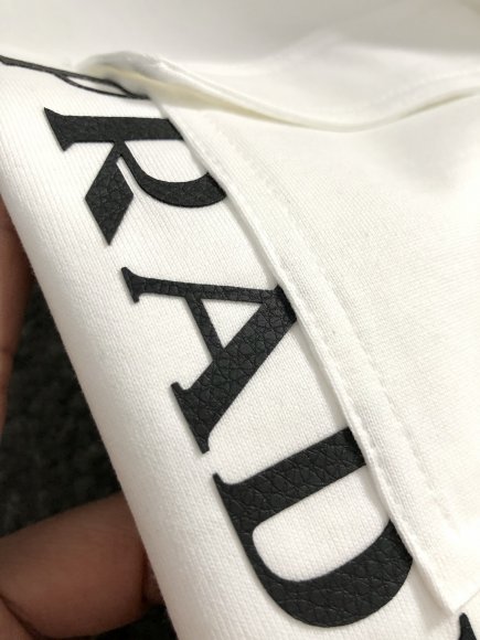 Prada - Мужская футболка майка DZ_1202PA11