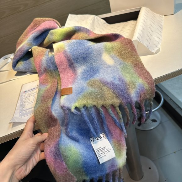 Loewe - Шерстяной шарф JX_0710LO3