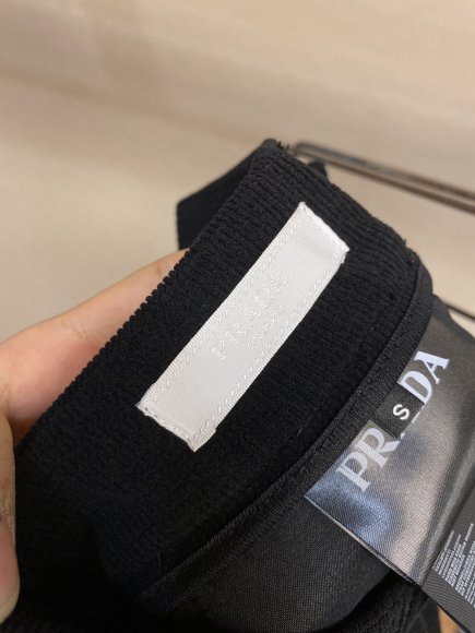 Prada - Мужские утепленные штаны брюки DZ_2312PR7 Prada - Мужские утепленные штаны брюки DZ_2312PR7