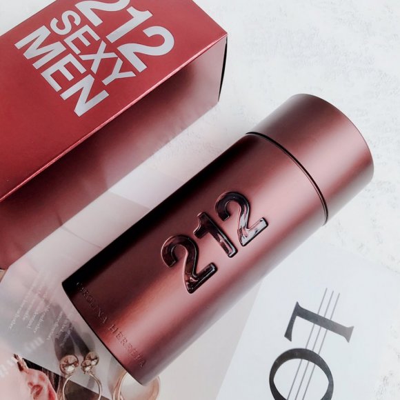 Carolina Herrera 212 Sexy Man Мужская туалетная вода 100мл ML_2308CH1 Carolina Herrera 212 Sexy Man Мужская туалетная вода 100мл ML_2308CH1