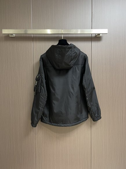 Prada - Мужская куртка парка DZ_2409PR7 Prada - Мужская куртка парка DZ_2409PR7