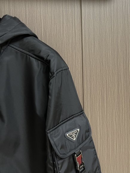 Prada - Мужская куртка парка DZ_2409PR7 Prada - Мужская куртка парка DZ_2409PR7