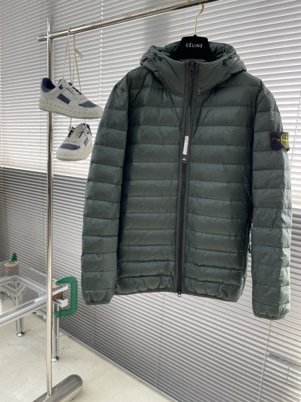 Stone Island - Мужская куртка пуховик TJ_2310SI7 Stone Island - Мужская куртка пуховик TJ_2310SI7
