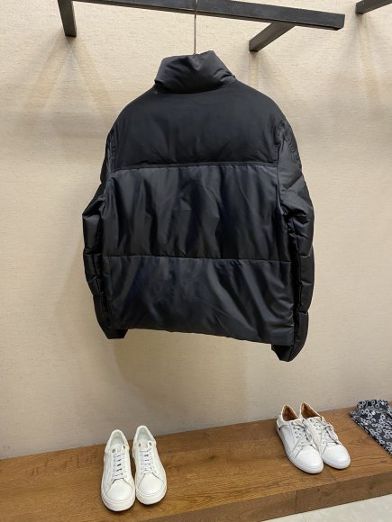 Prada - Мужская куртка пуховик DZ_0611PR1 Prada - Мужская куртка пуховик DZ_0611PR1