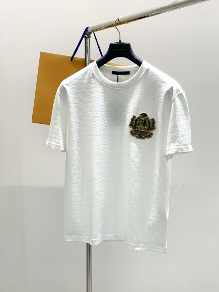 Louis Vuitton - Мужская футболка майка TI_1302LV2 Louis Vuitton - Мужская футболка майка TI_1302LV2