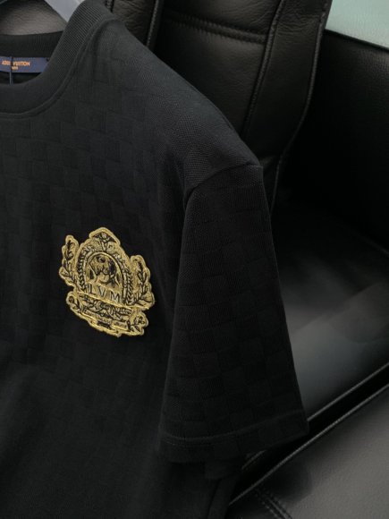 Louis Vuitton - Мужская футболка майка TI_1302LV2 Louis Vuitton - Мужская футболка майка TI_1302LV2