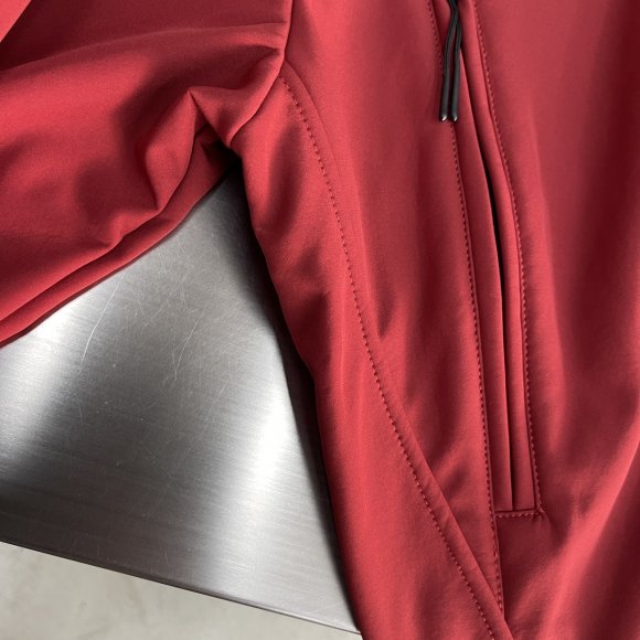 C.P. Company - Мужская куртка кофта толстовка TJ_2310CP8