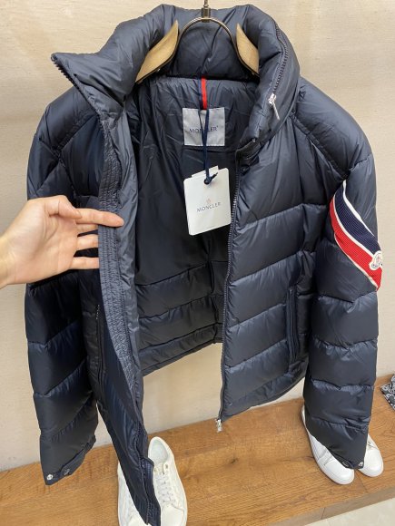 Moncler - Мужская куртка пуховик DZ_0611MO2