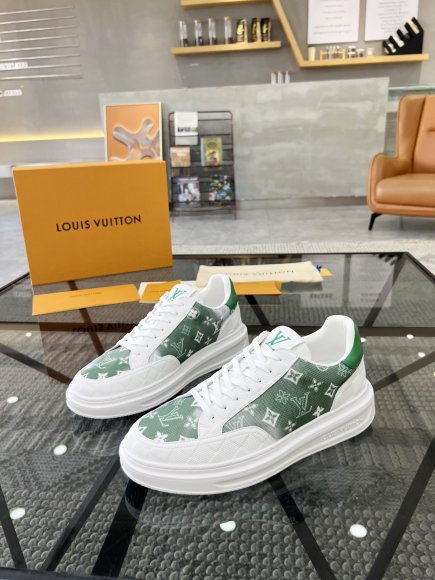 Louis Vuitton - Мужские кроссовки RU_1706LV3