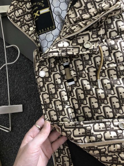 Dior - Мужской жилет пуховик DZ_1310DI7