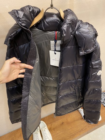 Moncler - Мужская куртка пуховик DZ_0810MO1