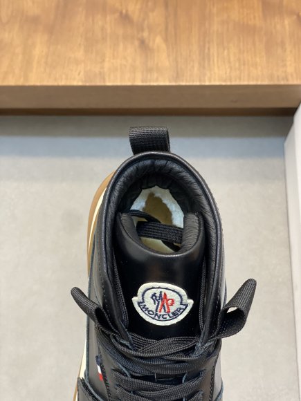 Moncler - Мужские зимние кроссовки ботинки GTL_2011MO1 Moncler - Мужские зимние кроссовки ботинки GTL_2011MO1