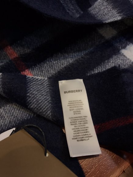 Burberry - Кашемировый шарф JX_0412BU1 Burberry - Кашемировый шарф JX_0412BU1