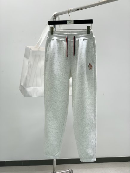 Moncler - Мужские спортивные штаны TI_2612MO3 Moncler - Мужские спортивные штаны TI_2612MO3