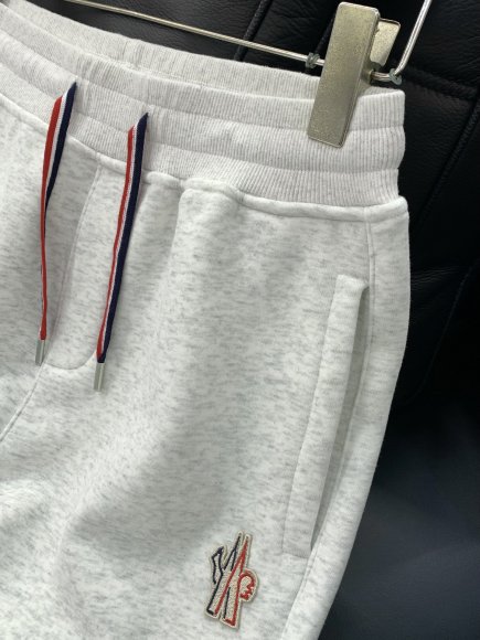 Moncler - Мужские спортивные штаны TI_2612MO3 Moncler - Мужские спортивные штаны TI_2612MO3