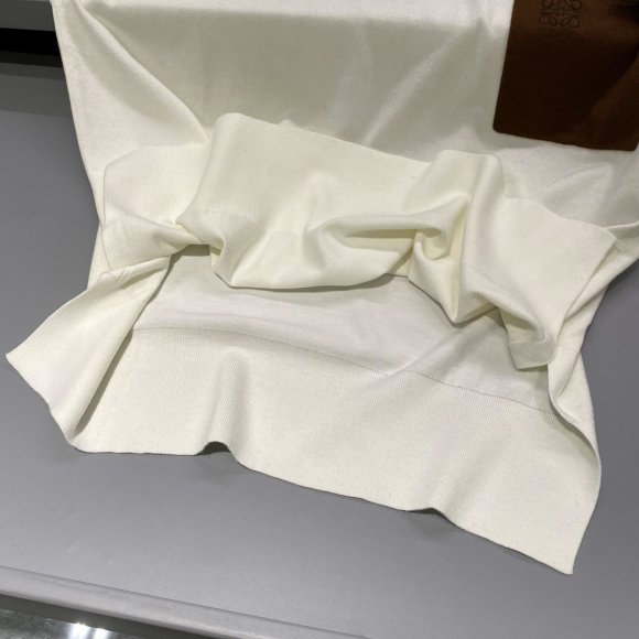 Loewe - Женская шерстяная кофта джемпер BP_2711LO3