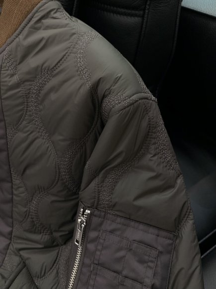 Tods - Мужская стеганая куртка бомбер TI_2612TO4 Tods - Мужская стеганая куртка бомбер TI_2612TO4