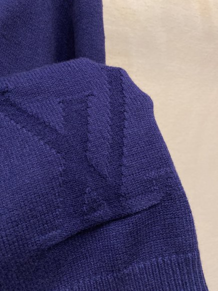 Louis Vuitton - Мужская кофта свитер DZ_0611LV5 Louis Vuitton - Мужская кофта свитер DZ_0611LV5