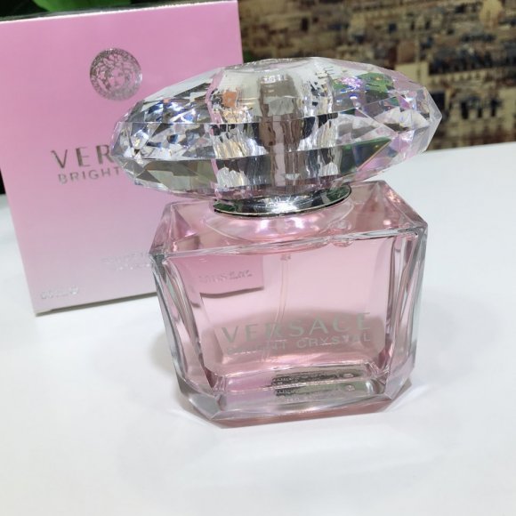 Versace Женская туалетная вода 90мл ML_2308VE6 Versace Женская туалетная вода 90мл ML_2308VE6