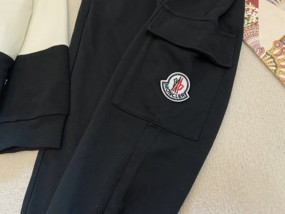 Moncler - Детский спортивный костюм QK_1308MO4 Moncler - Детский спортивный костюм QK_1308MO4