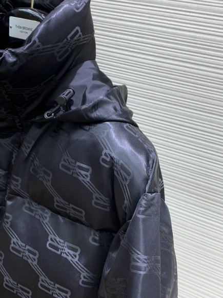 Balenciaga - Мужская куртка пуховик TI_2112BA12 Balenciaga - Мужская куртка пуховик TI_2112BA12