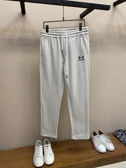 Balenciaga - Мужские спортивные штаны DZ_3008BA7 Balenciaga - Мужские спортивные штаны DZ_3008BA7