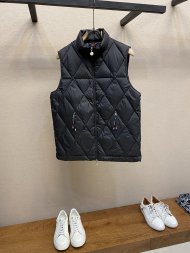 Moncler - Мужской жилет пуховик DZ_0810MO4