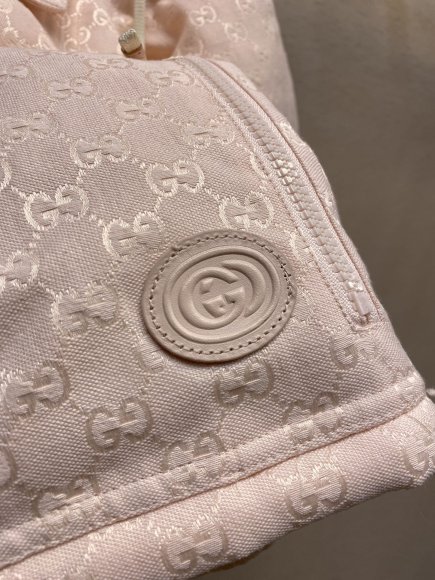 Gucci - Женская демисезонная куртка пуховик DZ_0611GU6 Gucci - Женская демисезонная куртка пуховик DZ_0611GU6