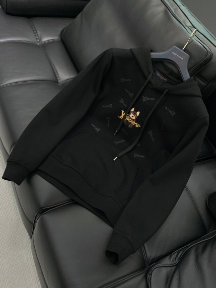 Louis Vuitton - Мужская кофта толстовка худи TI_2612LV6 Louis Vuitton - Мужская кофта толстовка худи TI_2612LV6