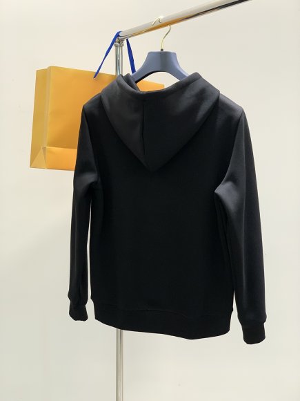 Louis Vuitton - Мужская кофта толстовка худи TI_2612LV6 Louis Vuitton - Мужская кофта толстовка худи TI_2612LV6