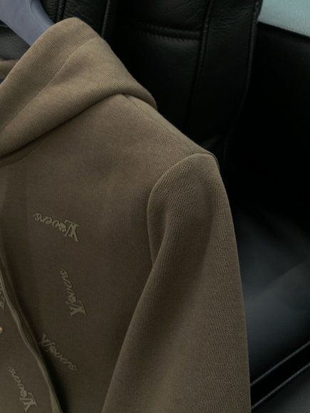 Louis Vuitton - Мужская кофта толстовка худи TI_2612LV6 Louis Vuitton - Мужская кофта толстовка худи TI_2612LV6