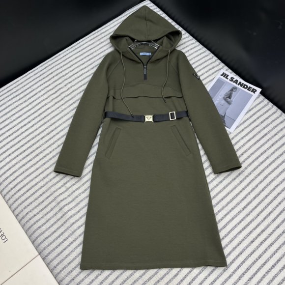 Prada - Женское платье 3D_1212PR5