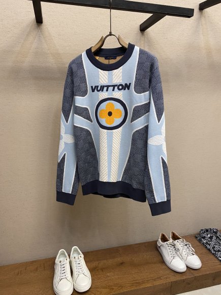 Louis Vuitton - Мужская кофта свитер DZ_1302LV7 Louis Vuitton - Мужская кофта свитер DZ_1302LV7