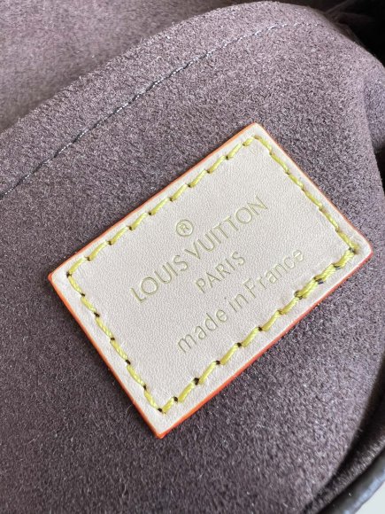 Louis Vuitton Locky BB Cozygram Сумка мессенджер LG_2510LV1 Louis Vuitton Locky BB Cozygram Сумка мессенджер LG_2510LV1