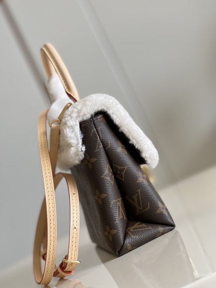 Louis Vuitton Locky BB Cozygram Сумка мессенджер LG_2510LV1 Louis Vuitton Locky BB Cozygram Сумка мессенджер LG_2510LV1