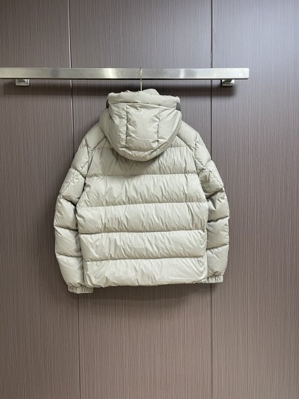 Moncler - Мужская куртка пуховик DZ_0611MO8 Moncler - Мужская куртка пуховик DZ_0611MO8