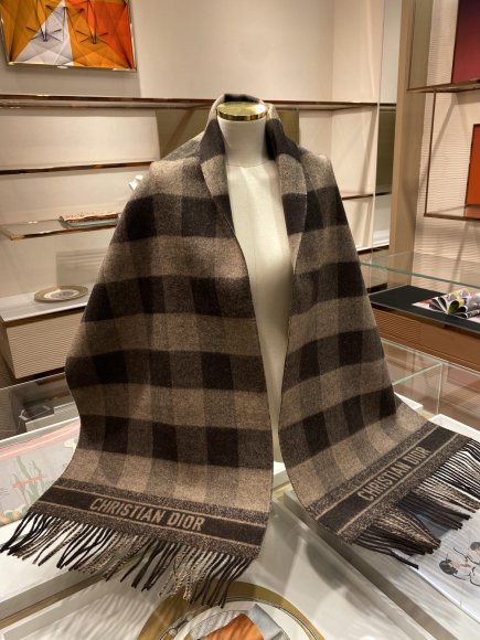 Dior - Шерстяной шарф JX_0412DI6