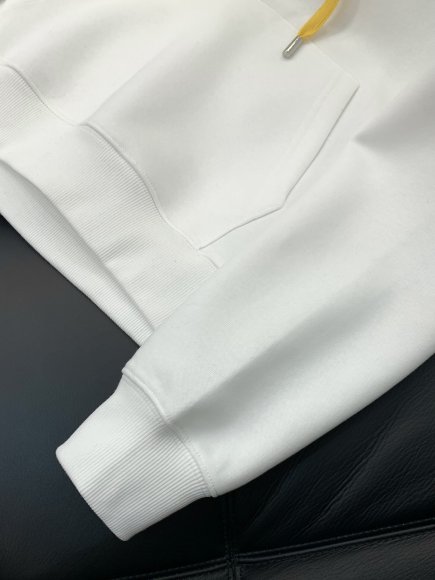 Fendi - Мужская кофта толстовка худи TI_2612FE8 Fendi - Мужская кофта толстовка худи TI_2612FE8