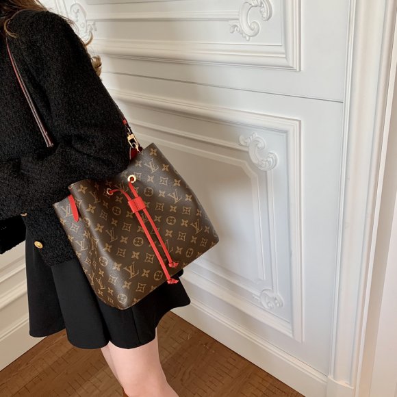 Louis Vuitton NeoNoe Женская сумка кисет LL_0402LV2 Louis Vuitton NeoNoe Женская сумка кисет LL_0402LV2