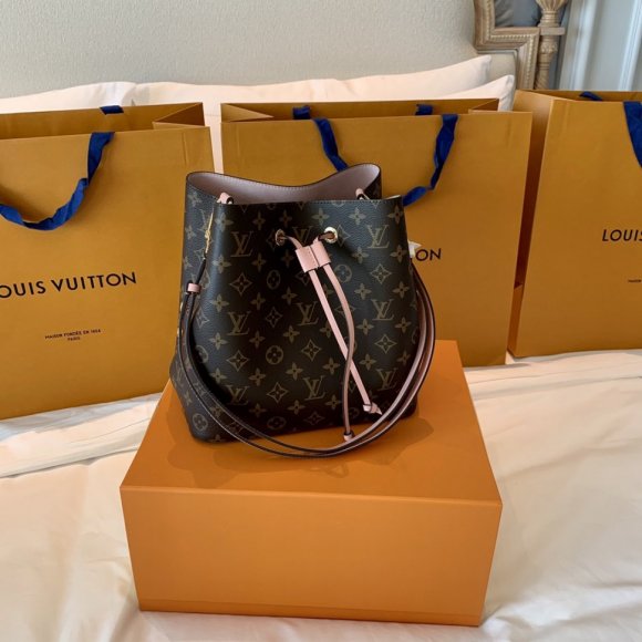 Louis Vuitton NeoNoe Женская сумка кисет LL_0402LV2 Louis Vuitton NeoNoe Женская сумка кисет LL_0402LV2