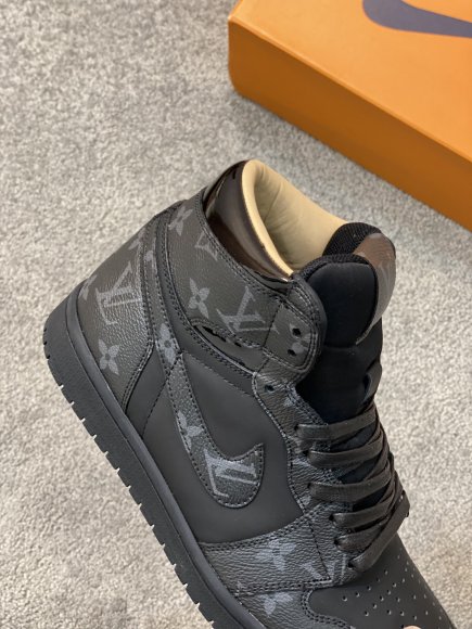 Louis Vuitton & Nike Air Jordan 1 Low - Мужские кроссовки ботинки A1_0411LV1 Louis Vuitton & Nike Air Jordan 1 Low - Мужские кроссовки ботинки A1_0411LV1