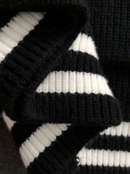 Dolce & Gabbana - Мужская кофта свитер кардиган DF_2022DG2 Dolce & Gabbana - Мужская кофта свитер кардиган DF_2022DG2