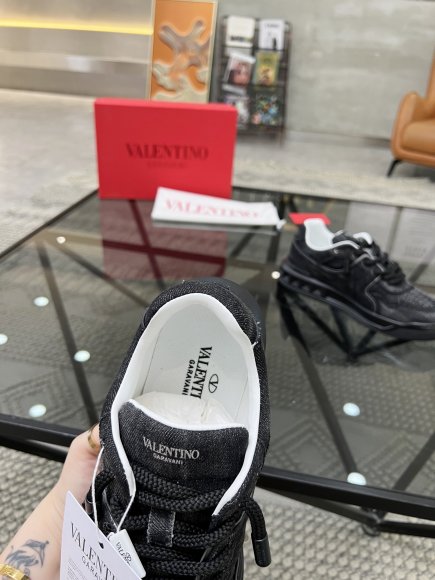 Valentino - Мужские кроссовки RU_1905VA2 Valentino - Мужские кроссовки RU_1905VA2