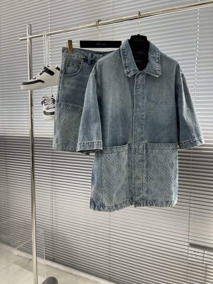 Louis Vuitton - Мужские джинсовые шорты TJ_2207LV2 Louis Vuitton - Мужские джинсовые шорты TJ_2207LV2