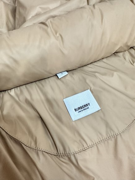 Burberry - Мужская куртка пуховик DZ_1109BU1 Burberry - Мужская куртка пуховик DZ_1109BU1