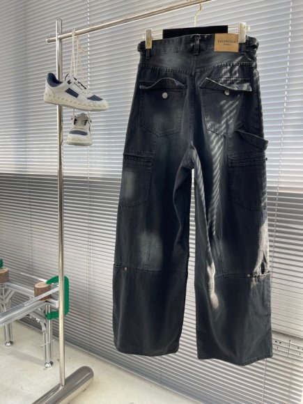 Balenciaga - Мужские штаны джинсы AH_0408BA1