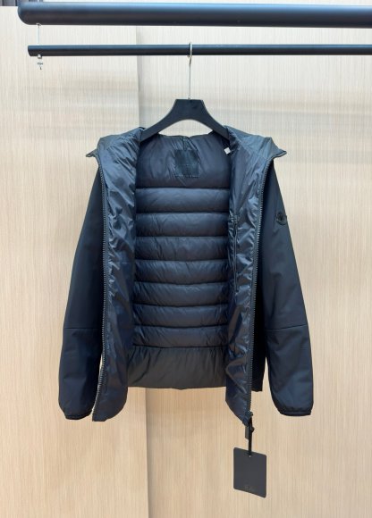 Moncler - Мужская куртка ветровка пуховик DZ_1109MO2